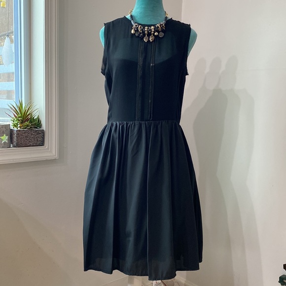 Jessica Simpson Fit & Flare Black Dress Tulle Sz 8 - Picture 8 of 8